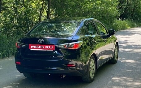 Toyota Yaris, 2017 год, 1 350 000 рублей, 4 фотография