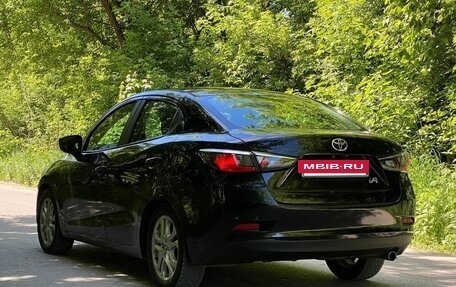 Toyota Yaris, 2017 год, 1 350 000 рублей, 3 фотография