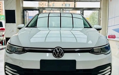 Volkswagen Golf VIII, 2023 год, 1 670 000 рублей, 1 фотография