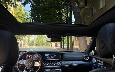 Mercedes-Benz E-Класс, 2017 год, 2 900 000 рублей, 7 фотография
