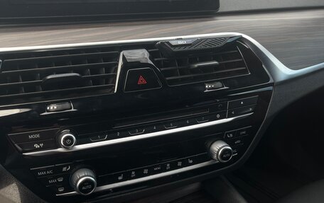 BMW 5 серия, 2017 год, 3 200 000 рублей, 3 фотография