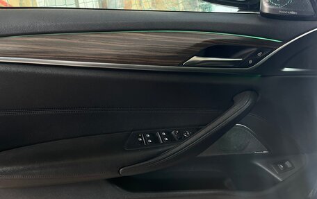 BMW 5 серия, 2017 год, 3 200 000 рублей, 24 фотография