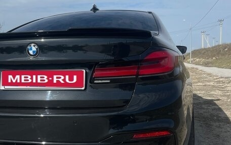 BMW 5 серия, 2017 год, 3 200 000 рублей, 18 фотография