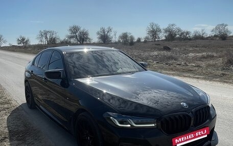 BMW 5 серия, 2017 год, 3 200 000 рублей, 19 фотография