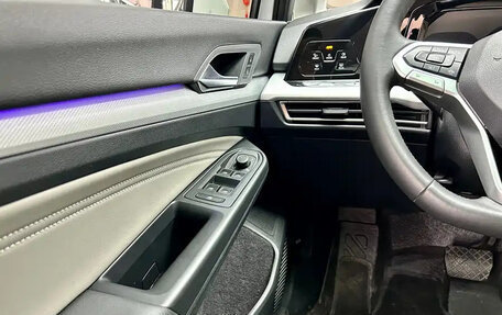 Volkswagen Golf VIII, 2023 год, 1 670 000 рублей, 14 фотография