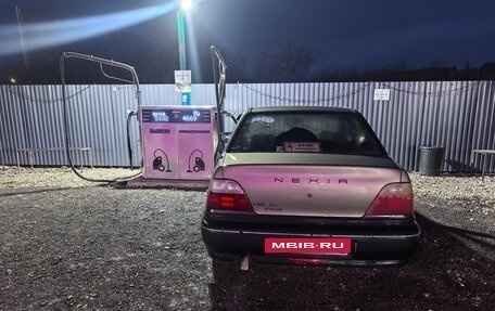 Daewoo Nexia I рестайлинг, 2000 год, 70 000 рублей, 3 фотография
