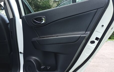 Renault Koleos I рестайлинг 2, 2015 год, 1 350 000 рублей, 21 фотография