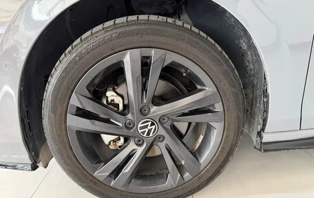 Volkswagen Golf VIII, 2023 год, 1 650 000 рублей, 14 фотография