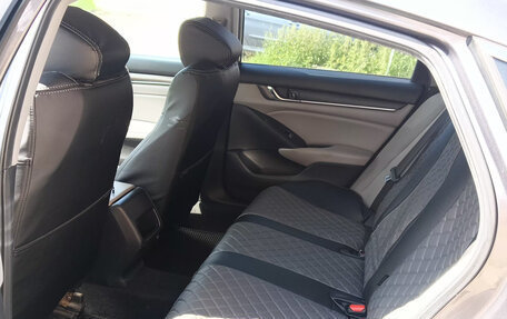 Honda Accord IX рестайлинг, 2019 год, 1 800 000 рублей, 6 фотография