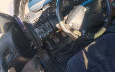 Opel Omega B, 1999 год, 100 000 рублей, 11 фотография