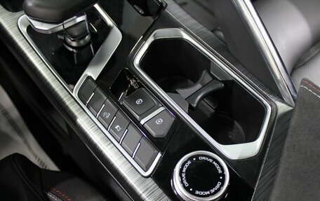 Geely Tugella FY11, 2023 год, 2 620 000 рублей, 19 фотография
