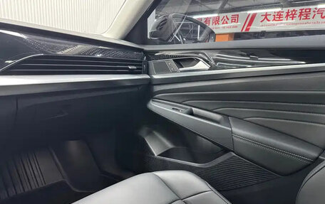 Volkswagen Passat B8 рестайлинг, 2023 год, 1 700 000 рублей, 24 фотография