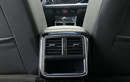 Volkswagen Passat B8 рестайлинг, 2023 год, 1 800 000 рублей, 17 фотография