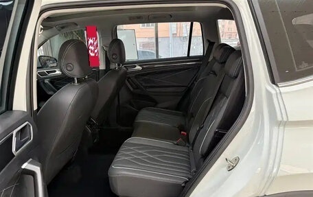 Volkswagen Tiguan II, 2023 год, 2 000 000 рублей, 20 фотография