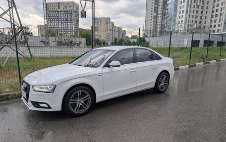 Audi A4, 2012 год, 1 300 000 рублей, 3 фотография