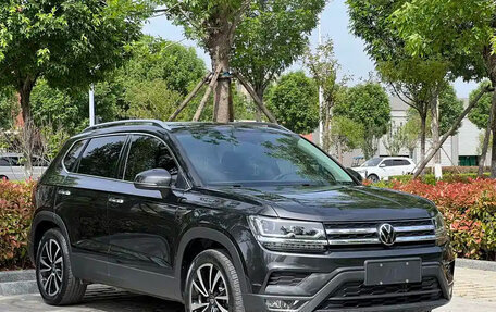 Volkswagen Tharu, 2023 год, 1 600 000 рублей, 3 фотография