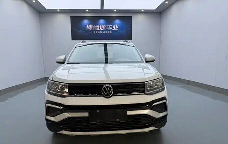 Volkswagen T-Cross I, 2023 год, 1 300 000 рублей, 1 фотография