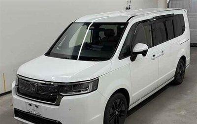 Honda Stepwgn, 2022 год, 2 250 000 рублей, 1 фотография