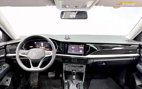Volkswagen Passat, 2025 год, 1 900 000 рублей, 12 фотография