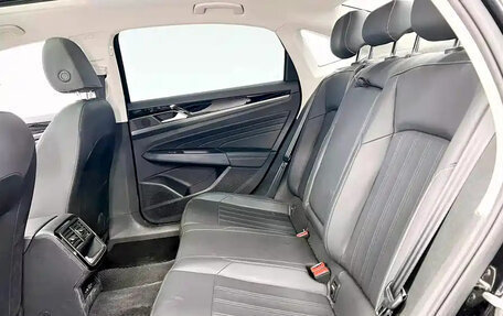 Volkswagen Passat, 2025 год, 1 900 000 рублей, 13 фотография