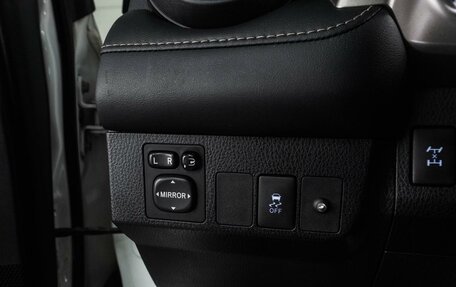 Toyota RAV4, 2013 год, 1 799 000 рублей, 13 фотография