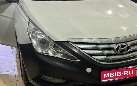 Hyundai Sonata VI, 2011 год, 660 000 рублей, 4 фотография
