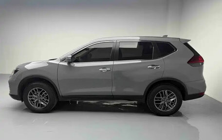 Nissan X-Trail, 2025 год, 2 000 000 рублей, 5 фотография