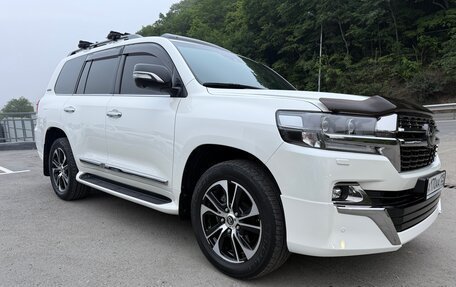 Toyota Land Cruiser 200, 2021 год, 11 200 000 рублей, 2 фотография