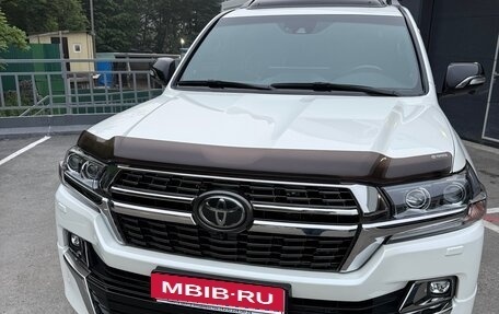 Toyota Land Cruiser 200, 2021 год, 11 200 000 рублей, 4 фотография