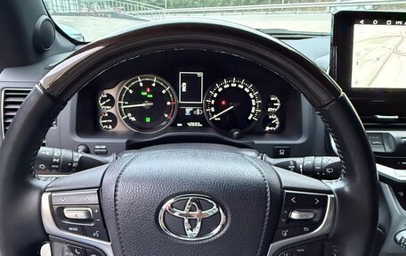 Toyota Land Cruiser 200, 2021 год, 11 200 000 рублей, 28 фотография