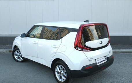 KIA Soul III, 2021 год, 1 659 000 рублей, 8 фотография