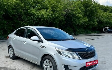 KIA Rio III рестайлинг, 2013 год, 380 000 рублей, 1 фотография