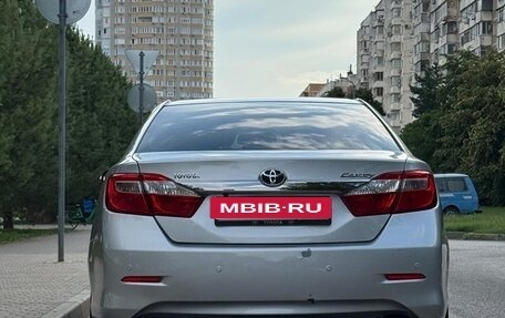 Toyota Camry, 2012 год, 1 530 000 рублей, 6 фотография