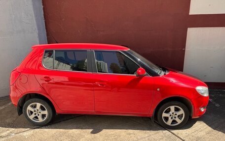 Skoda Fabia II, 2013 год, 730 000 рублей, 3 фотография