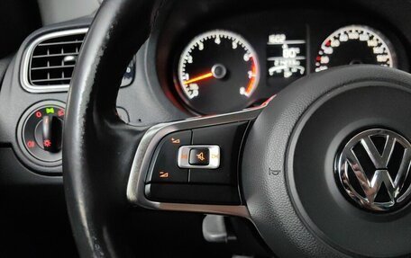 Volkswagen Polo VI (EU Market), 2018 год, 885 000 рублей, 17 фотография