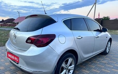 Opel Astra J, 2013 год, 4 фотография