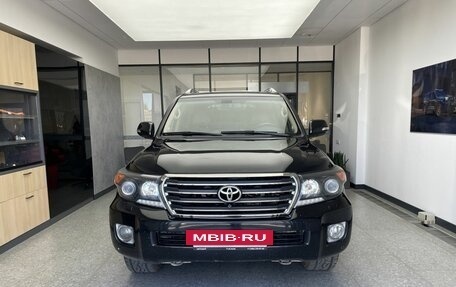 Toyota Land Cruiser 200, 2014 год, 3 750 000 рублей, 2 фотография