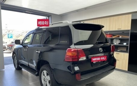 Toyota Land Cruiser 200, 2014 год, 3 750 000 рублей, 6 фотография