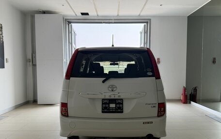 Toyota ISis I, 2010 год, 1 150 000 рублей, 5 фотография