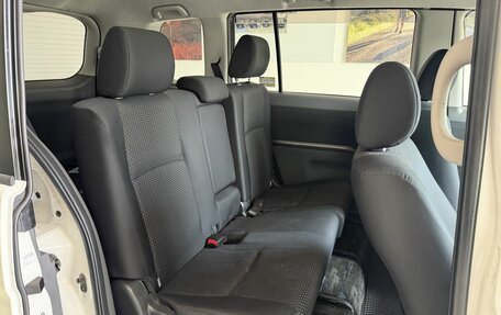 Toyota ISis I, 2010 год, 1 150 000 рублей, 12 фотография