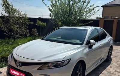 Toyota Camry, 2022 год, 2 700 000 рублей, 1 фотография