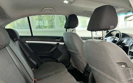 Skoda Octavia, 2010 год, 670 000 рублей, 17 фотография