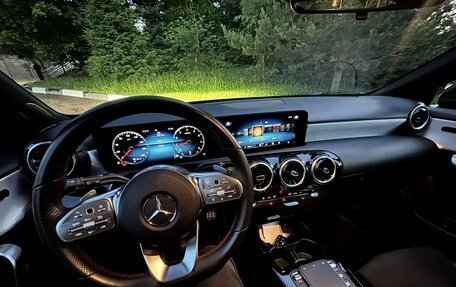 Mercedes-Benz A-Класс, 2021 год, 3 800 000 рублей, 10 фотография