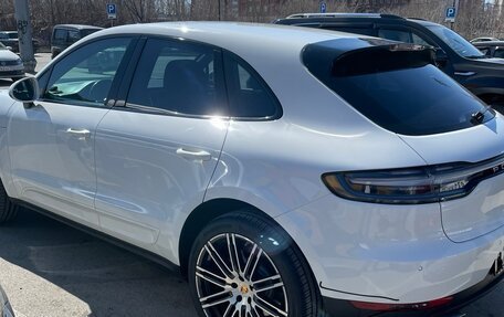Porsche Macan I рестайлинг, 2015 год, 3 000 000 рублей, 2 фотография