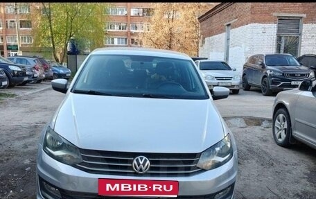 Volkswagen Polo VI (EU Market), 2015 год, 885 000 рублей, 4 фотография