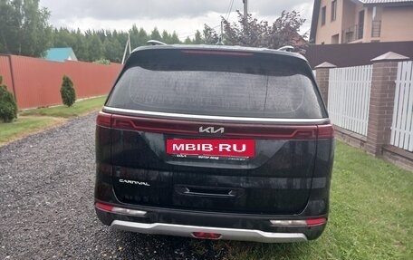 KIA Carnival, 2022 год, 3 150 000 рублей, 5 фотография