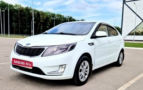 KIA Rio III рестайлинг, 2012 год, 550 000 рублей, 1 фотография
