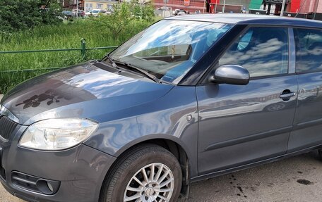 Skoda Fabia II, 2010 год, 830 000 рублей, 1 фотография