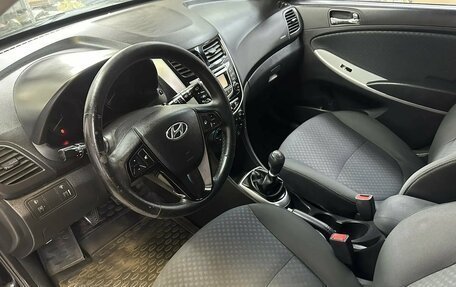 Hyundai Solaris II рестайлинг, 2012 год, 563 636 рублей, 8 фотография