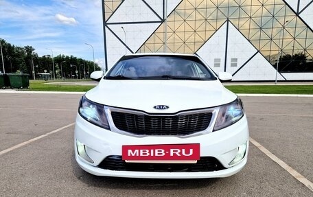 KIA Rio III рестайлинг, 2012 год, 550 000 рублей, 3 фотография